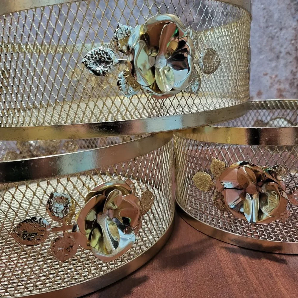 VTG Gold Plated Wire Mesh Baskets Round Metal Trays Rose Leaves Set of 3